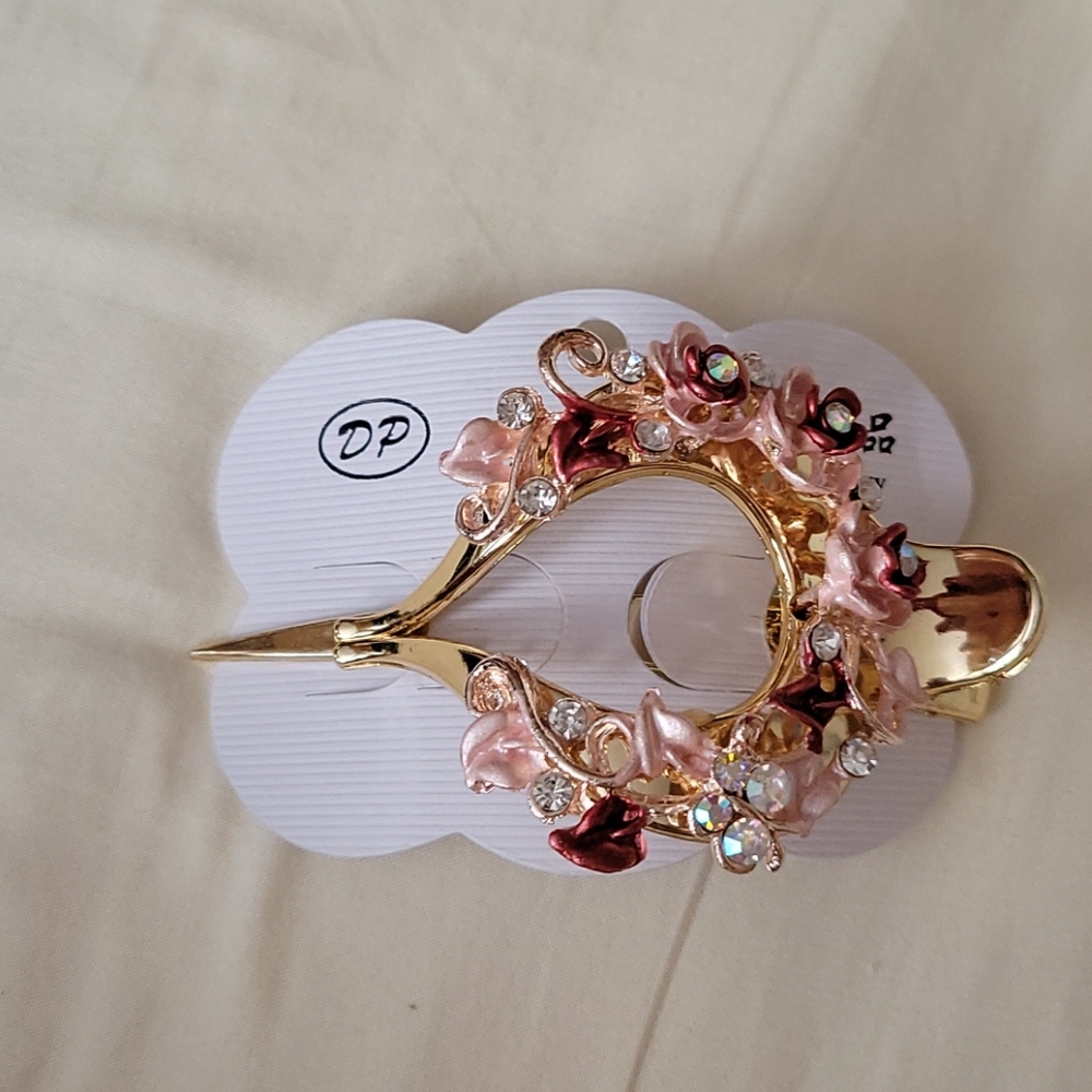 NEW HAIR CLAW CLIP 2 X $15 - Picture 3 of 10